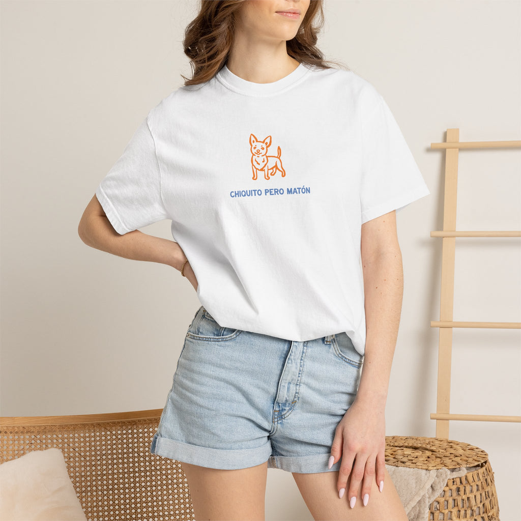 Chihuahua "Chiquito pero matón" Graphic T-Shirt — "Chiquito Pero Matón" Cute Pup Tee