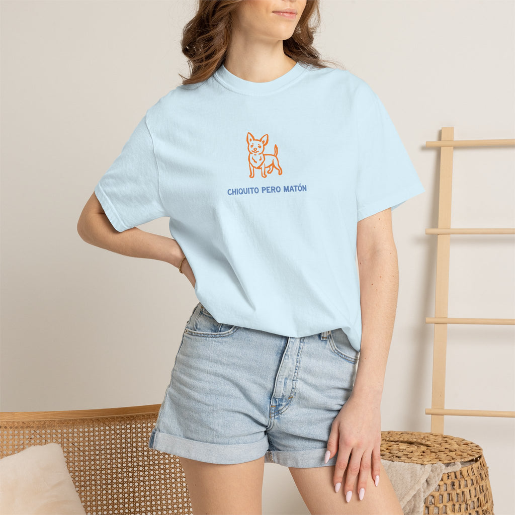 Chihuahua "Chiquito pero matón" Graphic T-Shirt — "Chiquito Pero Matón" Cute Pup Tee