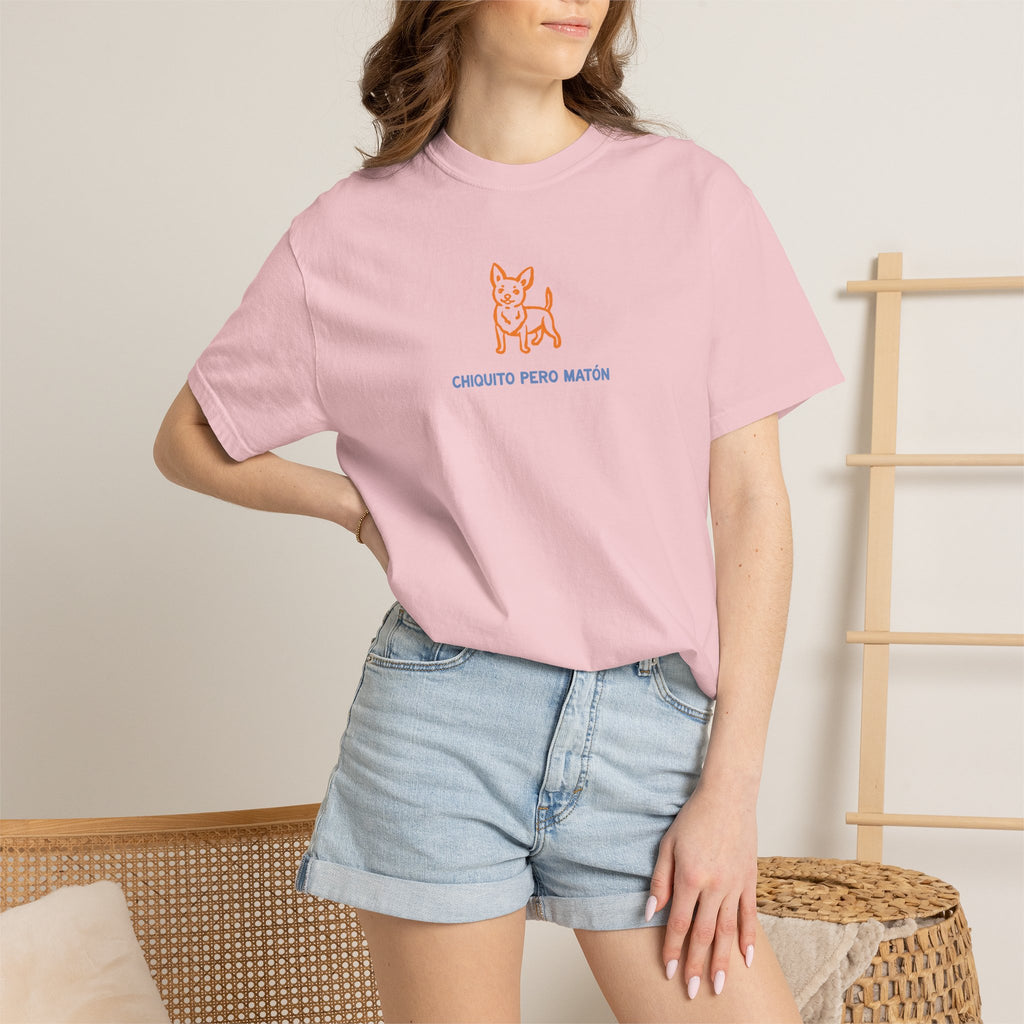 Chihuahua "Chiquito pero matón" Graphic T-Shirt — "Chiquito Pero Matón" Cute Pup Tee